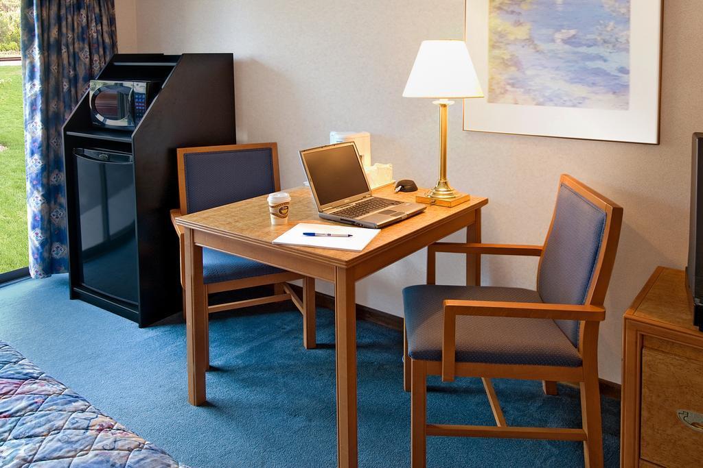 Comfort Inn Lakeshore North Bay Dış mekan fotoğraf